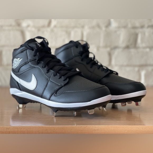 Nike Air Jordan 1 Metal AV5355-001 Men Size 10 Black White Baseball Cleat Retro main image 4